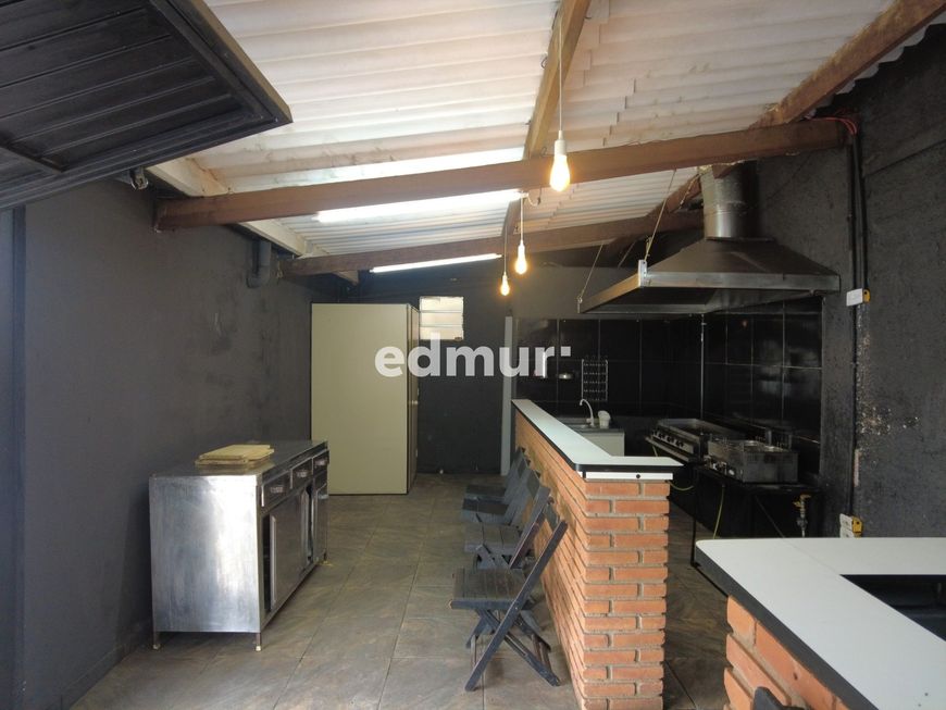 CASA para VENDA com 192m² no bairro Vila São Pedro com 4 quartos e 0 vagas. Santo André, SP