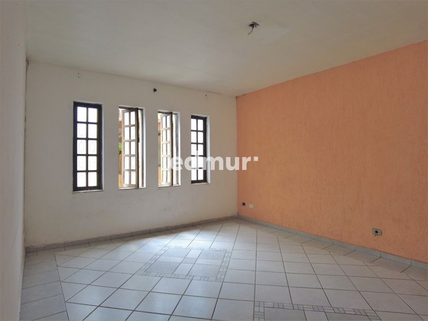 CASA para VENDA E ALUGUEL com 135m² no bairro Parque das Nações com 3 quartos e 2 vagas. Santo André