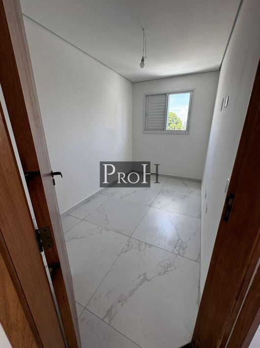 Cobertura para venda possui 116 metros quadrados com 2 quartos em Bangú - Santo André - SP