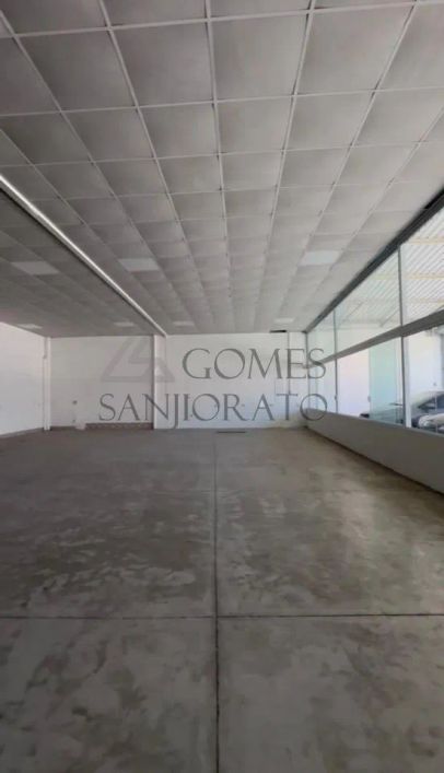 Galpão para a locação no bairro Vila Suiça em Santo André - SP .