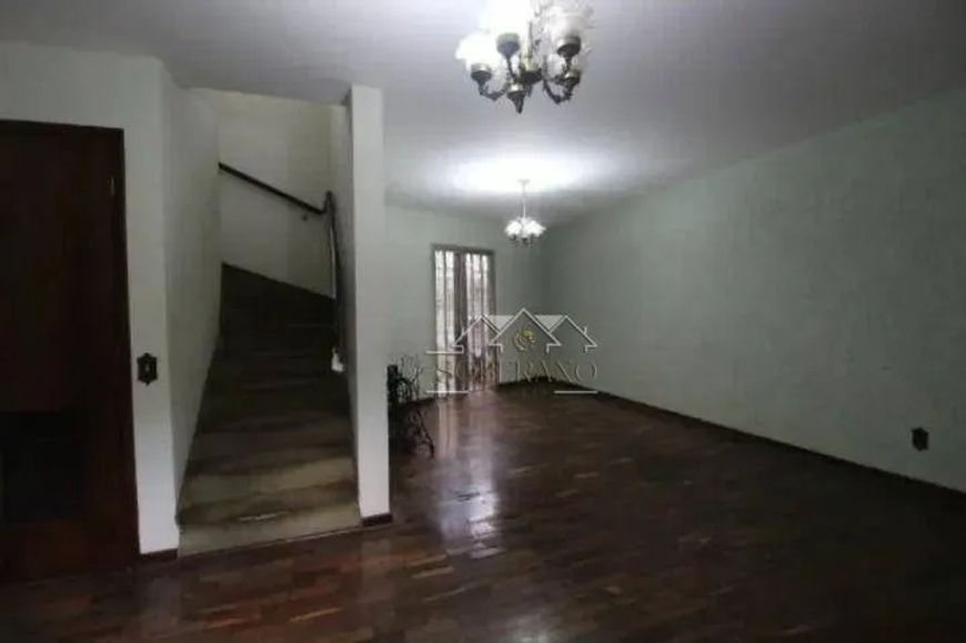 Sobrado com 3 dormitórios para alugar, 177 m² por R$ 6.642,88/mês - Campestre - Santo André/SP