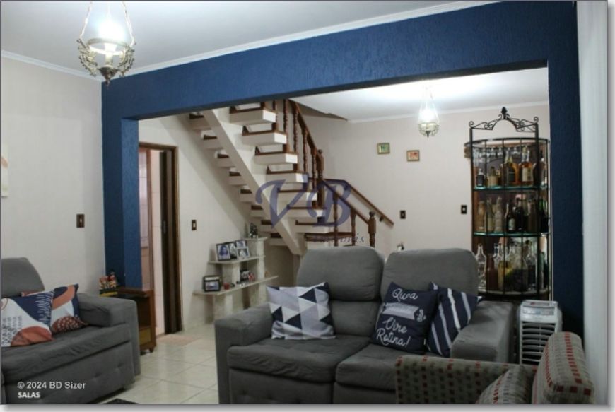 Casa para venda possui 295 metros quadrados com 3 quartos em Vila Homero Thon - Santo André - SP