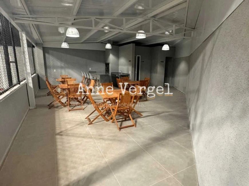 Apartamento 2 quartos c suíte e varanda gourmet à venda em Osasco 55m2 com 1 vaga de carro próximo a