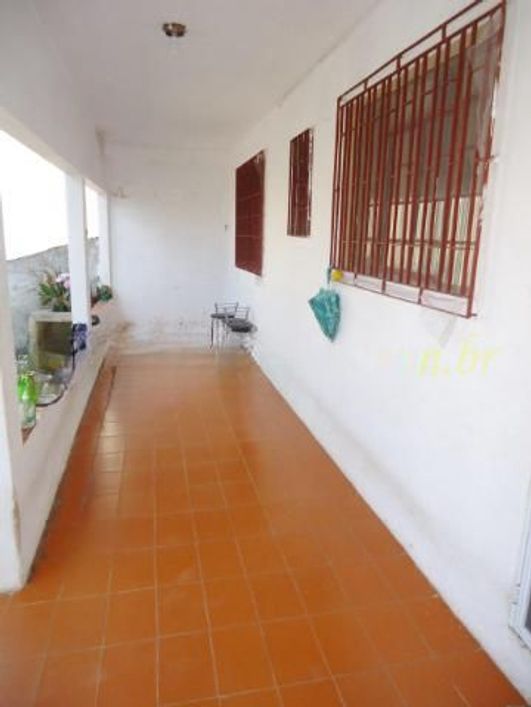 Oportunidade imperdível! Casa padrão à venda no Jardim D Abril, Osasco.