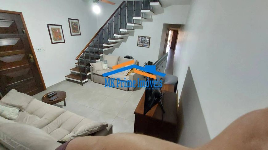 Excelente Sobrado 4 Quartos sendo 1 Suíte 2 Vagas - São Pedro/Osasco