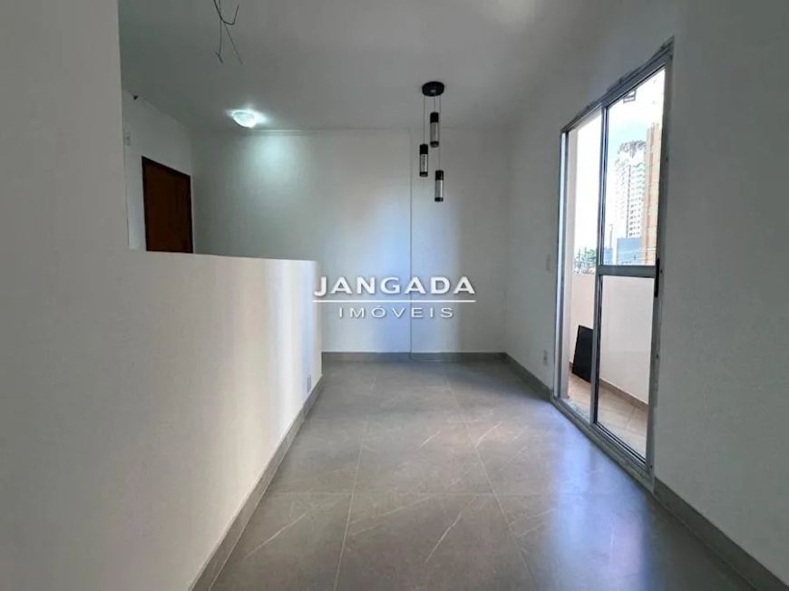 Apartamento A Venda - 02 Dormitorios E Sacada - Condominio Amazonas