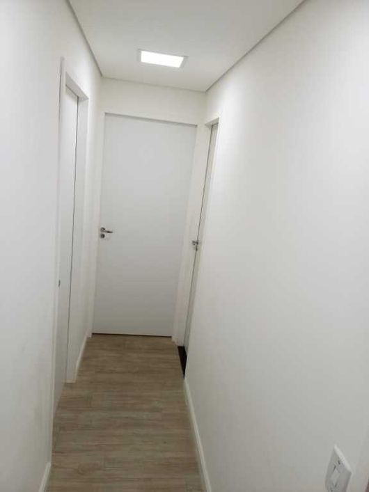 Sala Comercial e 1 banheiro à Venda, 25 m² por $ 260.000