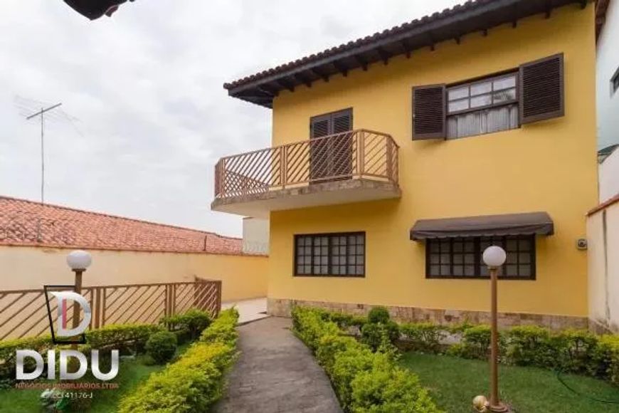 Sobrado à venda em Osasco, Adalgisa, com 4 quartos, 330m²