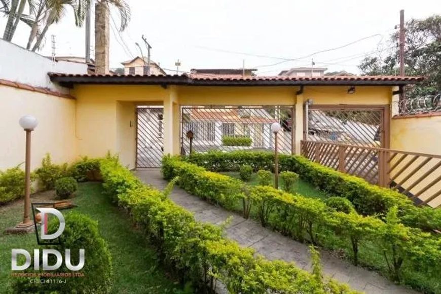 Sobrado à venda em Osasco, Adalgisa, com 4 quartos, 330m²