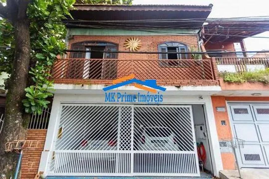 Sobrado 4 dormitórios em Quitaúna/Osasco 195m² de Construção!