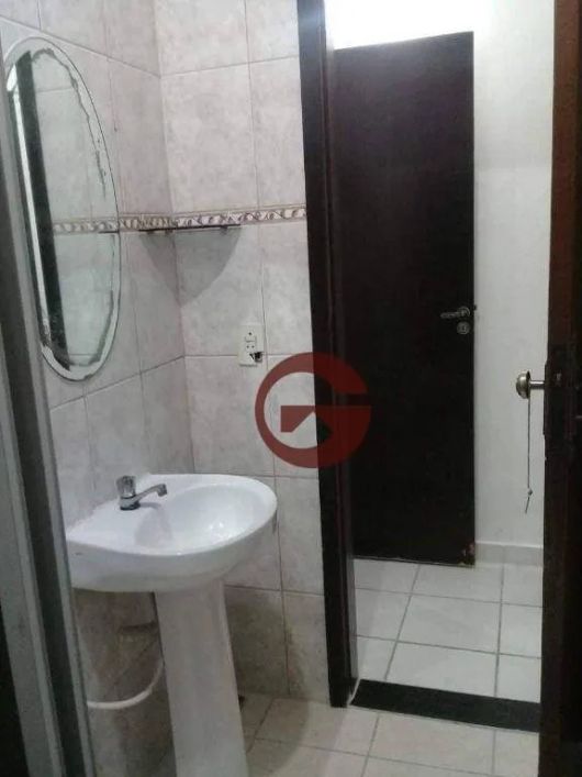 Sobrado com 4 dormitórios à venda, 220 m² por R$ 450.000,00 - Santa Maria - Osasco/SP