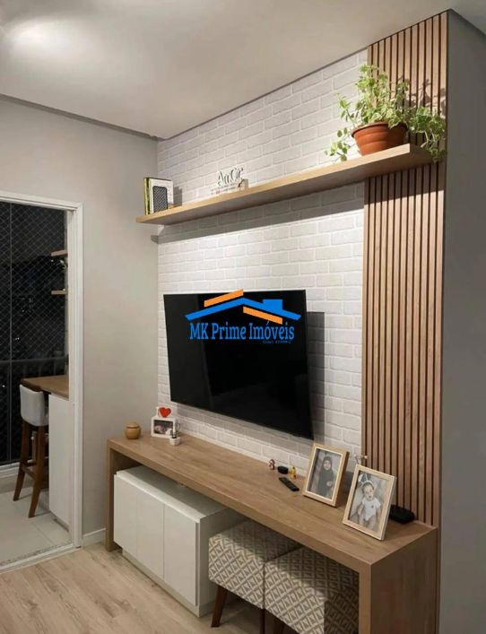 Apartamento com 3 Dormitórios sendo 1 Suíte - Varanda - Innova
