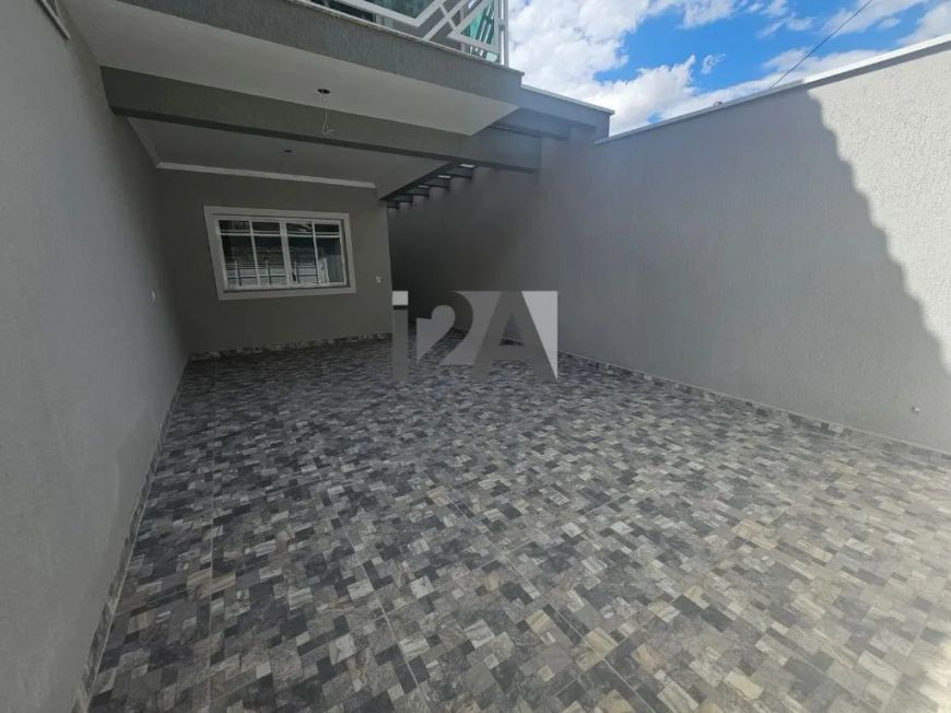 Sobrado novo com 3 dormitórios - 3 banheiros , lavabo , 4 vagas - Umuarama - Osasco