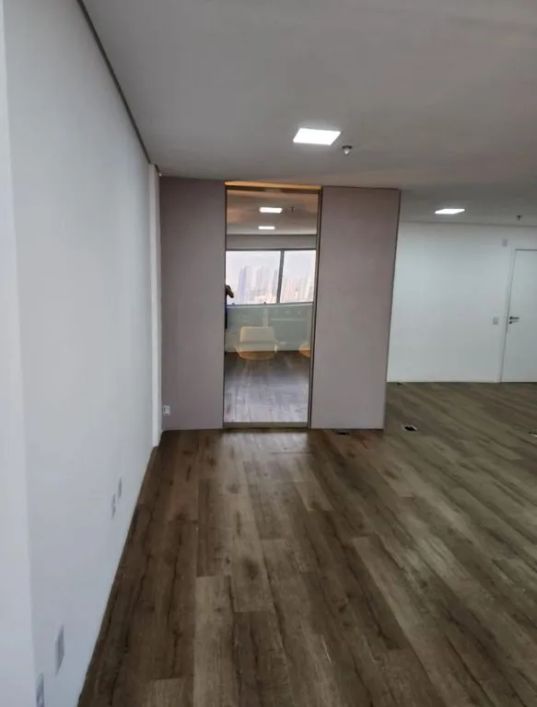 Sala Comercial à venda no Continental, Osasco - Oportunidade única!