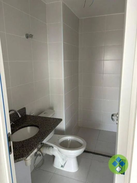 Apartamento à venda em Rochdale com 54 m² e 2 dormitórios/quartos disponíveis.