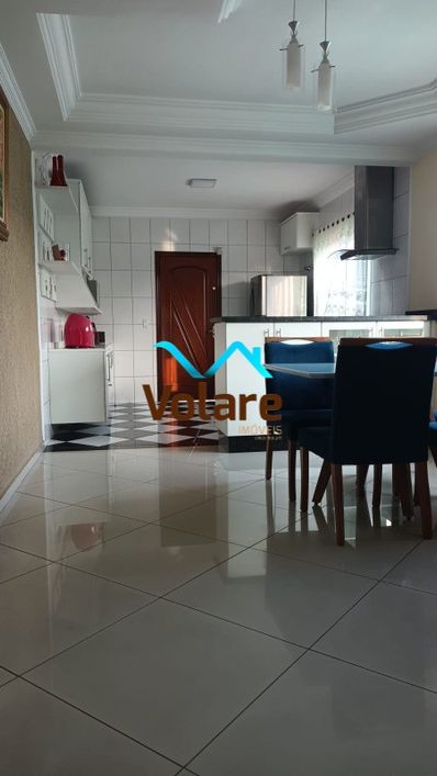 Belíssima casa à venda em Osasco-SP, bairro Bela Vista: 3 quartos, 3 suítes, 2 salas, 4 banheiros, 5