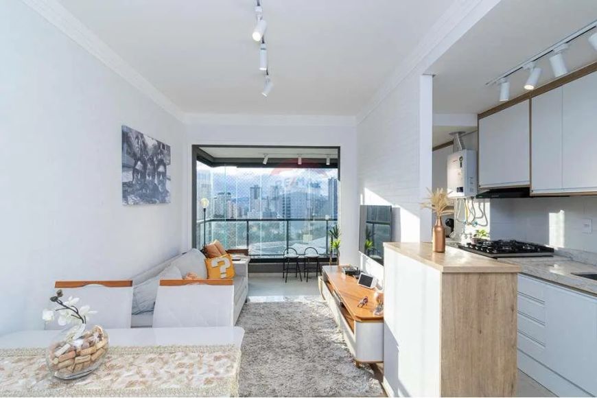Belo Apartamento na Vila Osasco, Catedral Santo Antônio, Condomínio Blend Bela Vista, com 61 m², 2 s