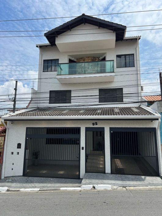 Imóvel para venda possui 354 metros quadrados com 4 quartos em Centro - Osasco - SP