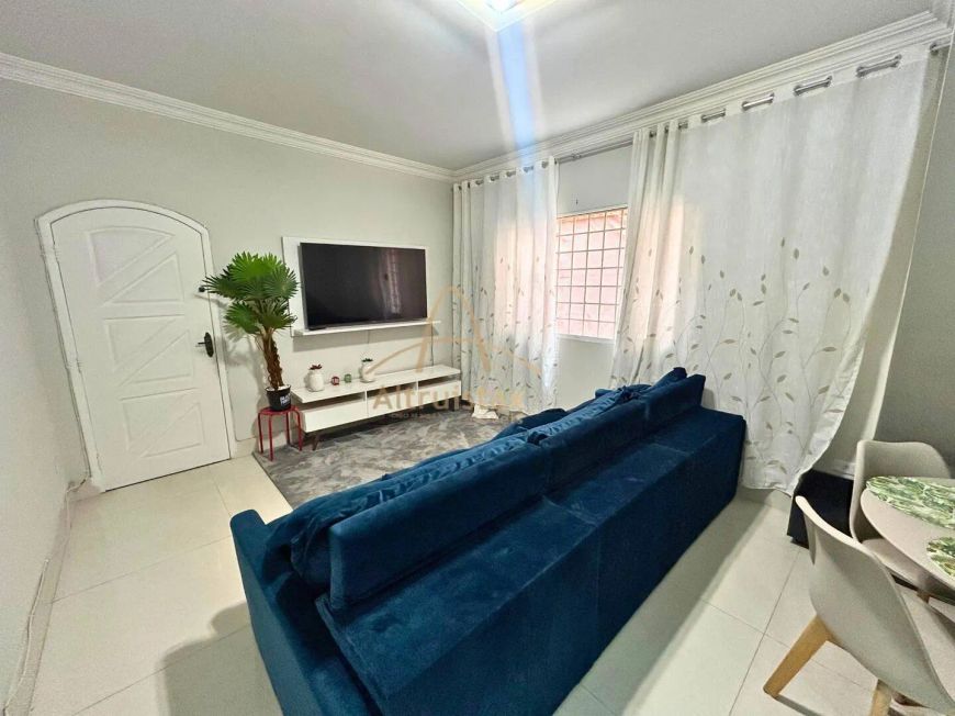 Sobrado a venda 3 dormitórios 1 suíte 2 vagas em Osasco 248² jd. Bandeira