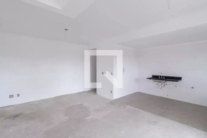 Apartamento, 2 quartos (1 suíte), à venda na Vila Osasco, Osasco, com 2 vagas