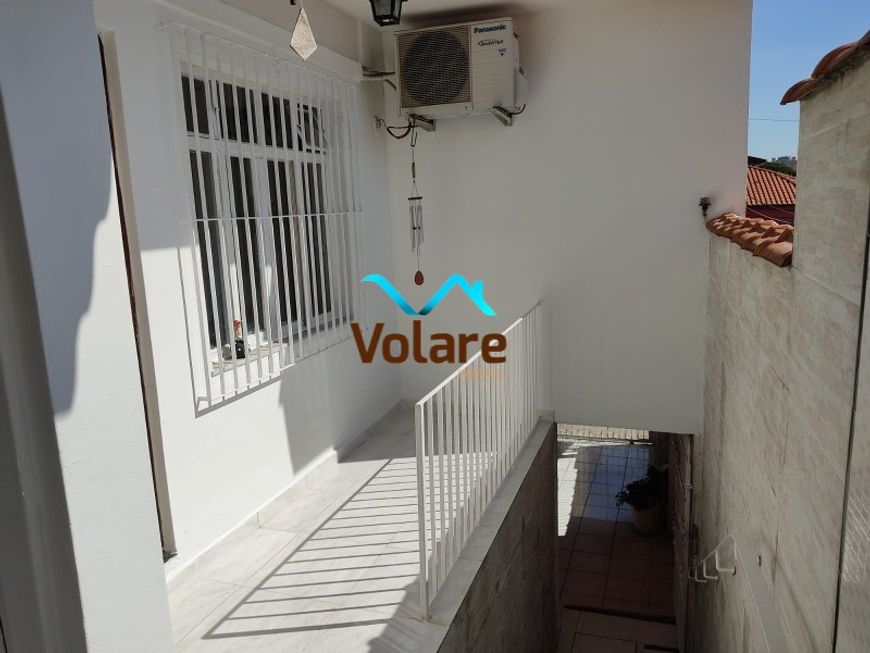 Casa de 128m² com garagem coberta para 5 carros - Jardim D'abril
