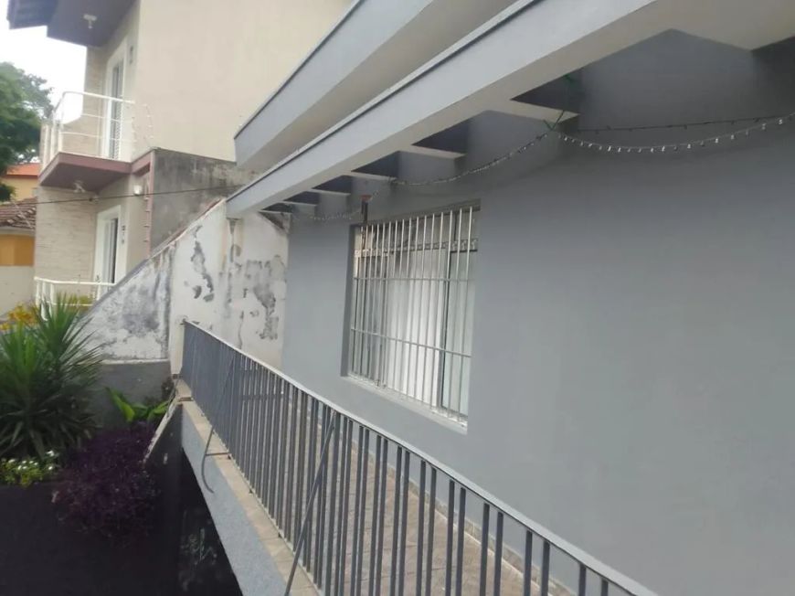 Casa residencial à venda com 3 dormitórios no bairro Cipava e 189 m² de área útil.