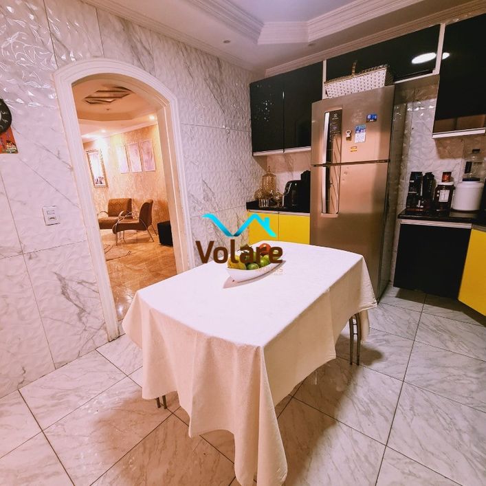 Imperdível: Casa à venda em Osasco-SP, Jardim D'abril! 3 quartos, 2 suítes, 3 salas, 4 banheiros, 2