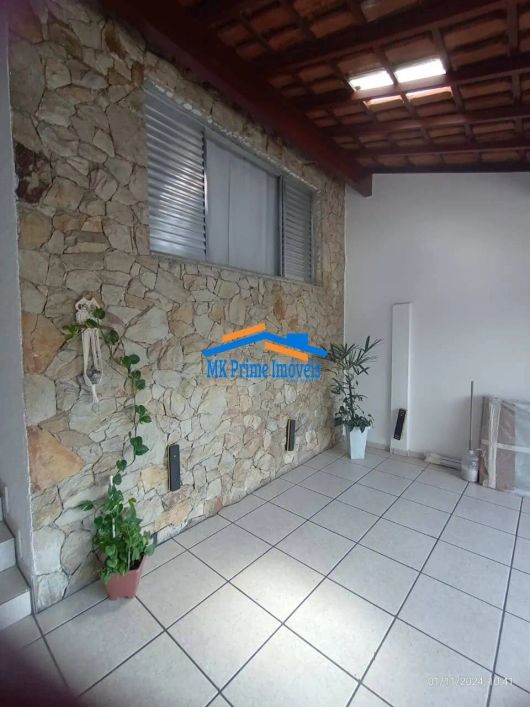 Casa Térrea 2 Dormitórios, 2 Vagas de Garagem - Bela Vista/Osasco.