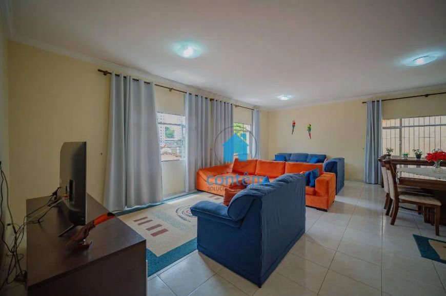 Sobrado com 3 dormitórios à venda, 248 m² por R$ 980.000,00 - City Bussocaba - Osasco/SP