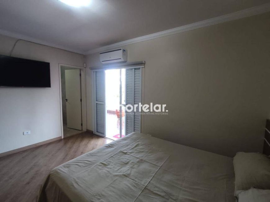 Sobrado com 3 dormitórios à venda, 268 m² por R$ 689.000,00 - Bandeiras - Osasco/SP