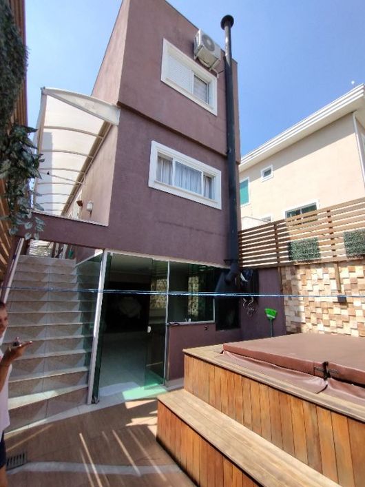 Sobrado à venda no Novo Osasco com por R$ 800.000,00