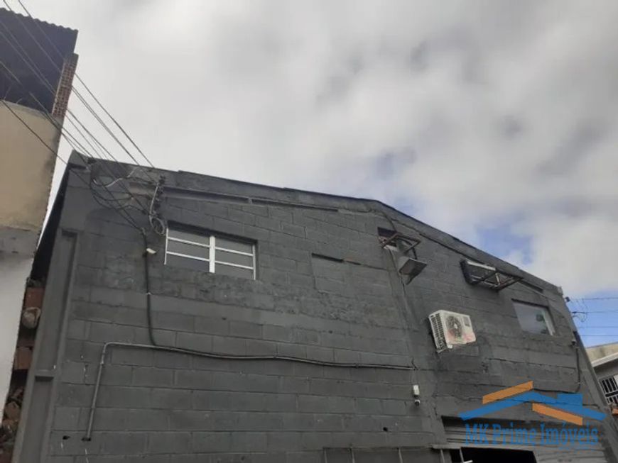 Ótimo Galpão Comercial com 450mt² de Área Construída.