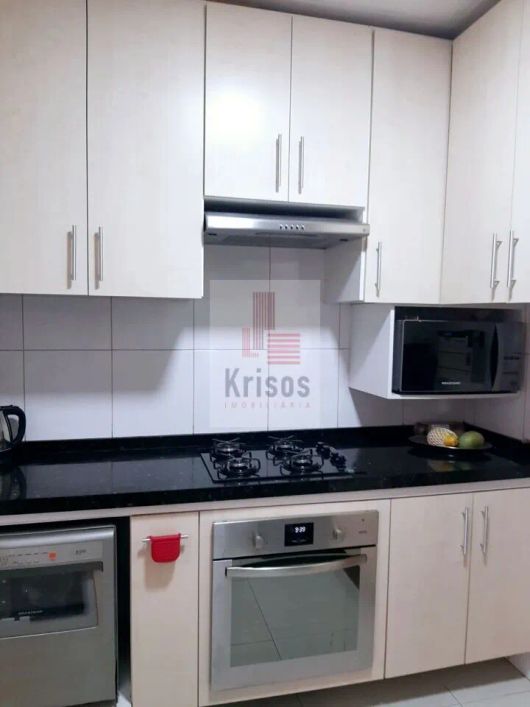 Casa à Venda com 3 Quartos (1 Suíte) ? 165m² em Osasco