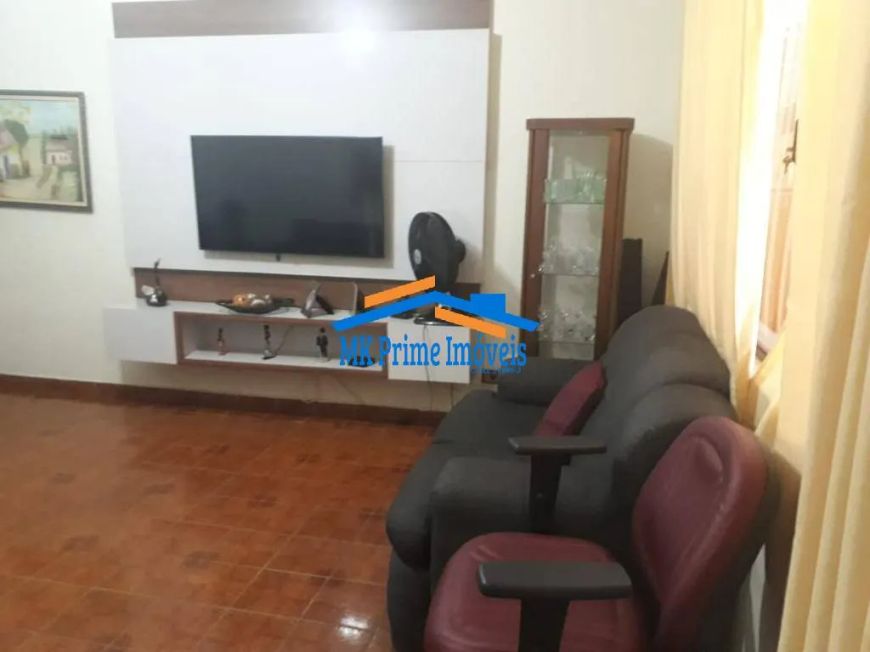 Casa Assobradada com 145,50 mts² 3 dormitórios, 2 wcs 2 vagas - Bela Vista