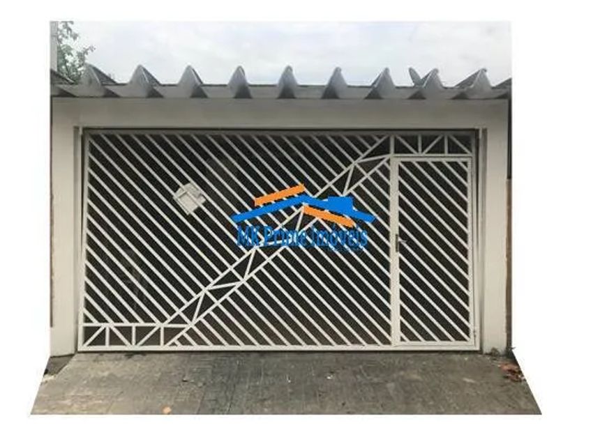 Casa Assobradada com 145,50 mts² 3 dormitórios, 2 wcs 2 vagas - Bela Vista
