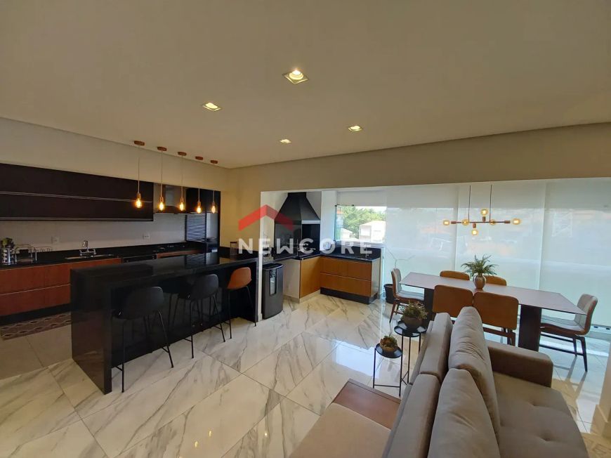 Apartamento em Avenida Doutor Martin Luther King - Umuarama - Osasco/SP