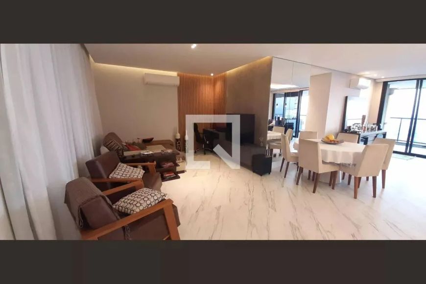 Apartamento com 3 quartos (3 suítes) à venda em Vila Yara, com 3 vagas.