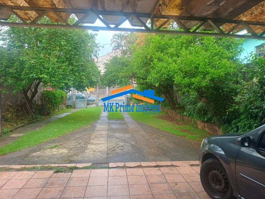 Casa térrea + Sobrado 500m² de Terreno 10 Vagas Ponto Comercial, Quitaúna.
