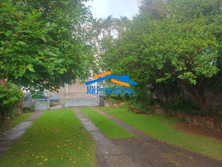 Casa térrea + Sobrado 500m² de Terreno 10 Vagas Ponto Comercial, Quitaúna.