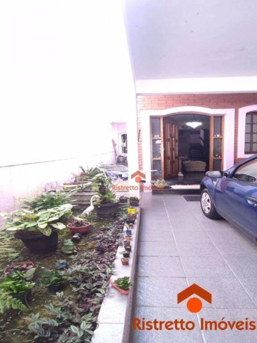 Sobrado com 3 dormitórios à venda, 185 m² por R$ 848.000,00 - Bela Vista - Osasco/SP