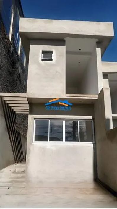 Sobrado 230 m² - 3 dorm. 1 suíte 2 vagas final de construção - Bela Vista