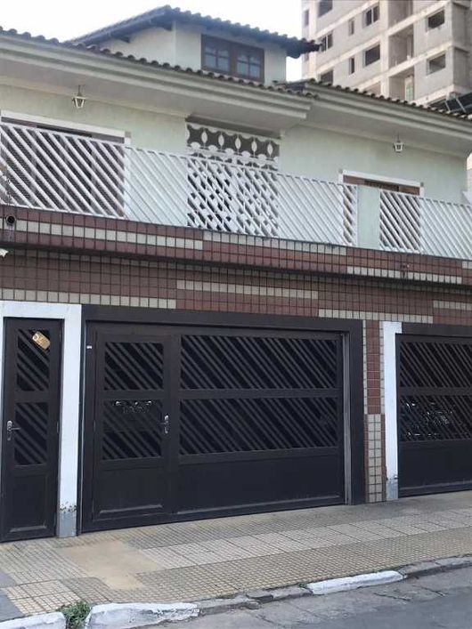 Belíssimo Sobrado à venda em Presidente Altino 5 vagas de garagem