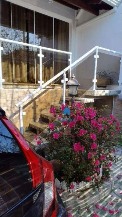 Casa com 3 dormitórios à venda, 220 m² por R$ 850.000,00 - Jardim das Flores - Osasco/SP