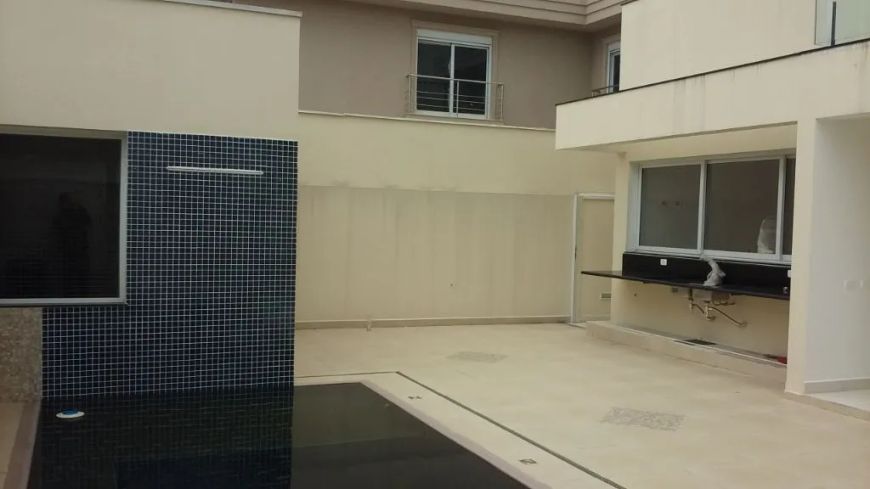 Venda de Casas / Sobrado Condomínio na cidade de Osasco
