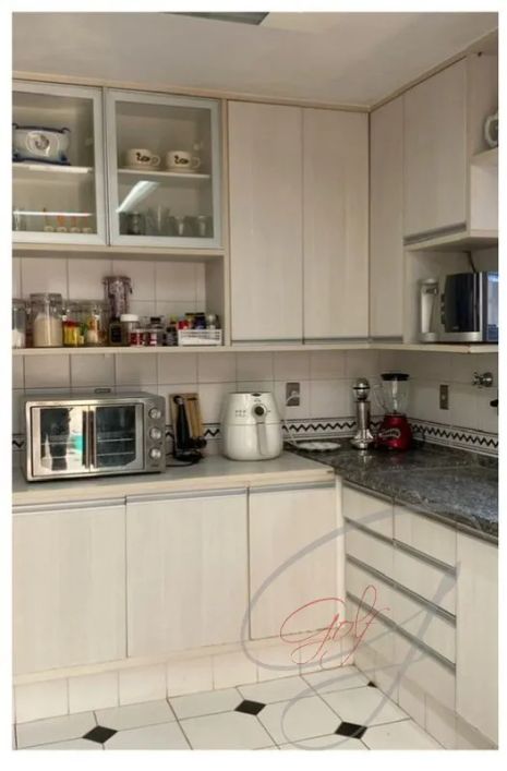 Luxuosa Casa em Condomínio à Venda em Osasco-SP, Bairro Continental: 4 Quartos, 2 Suítes, 3 Salas, 7