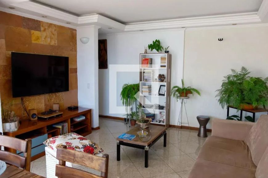 Apartamento, 3 quartos (1 suíte), à venda na Vila Osasco, Osasco, com 3 vagas