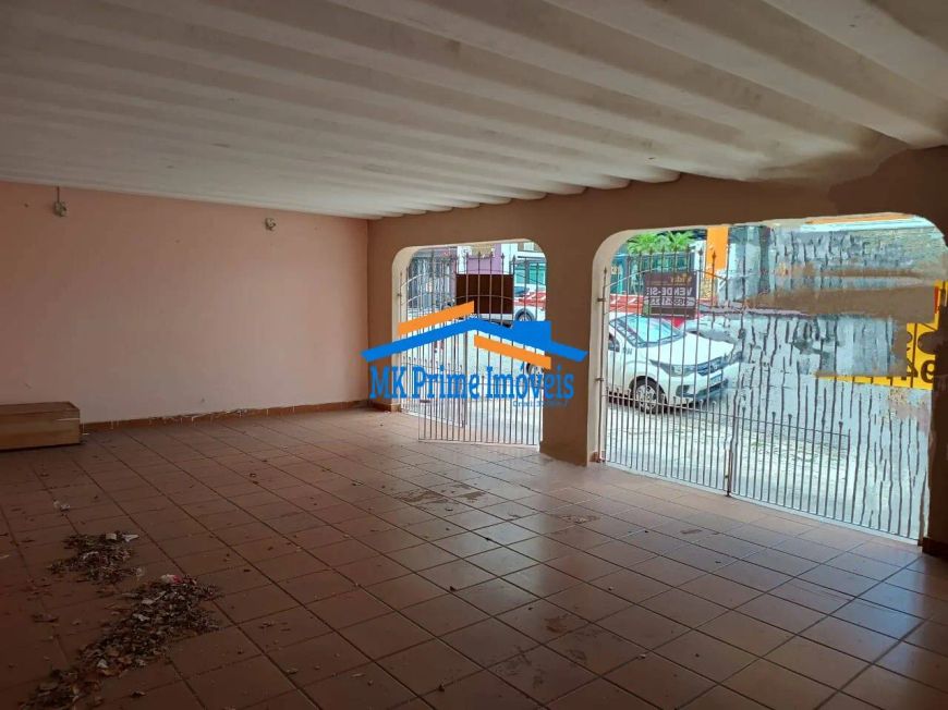 Casa Térrea com 2 Quartos, 4 Vagas, Ponto Comercial, Bela Vista/Osasco.