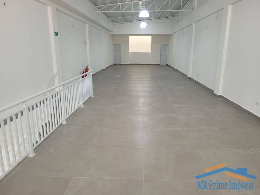 Salão Comercial com Mezanino 328m² no Centro de Osasco.