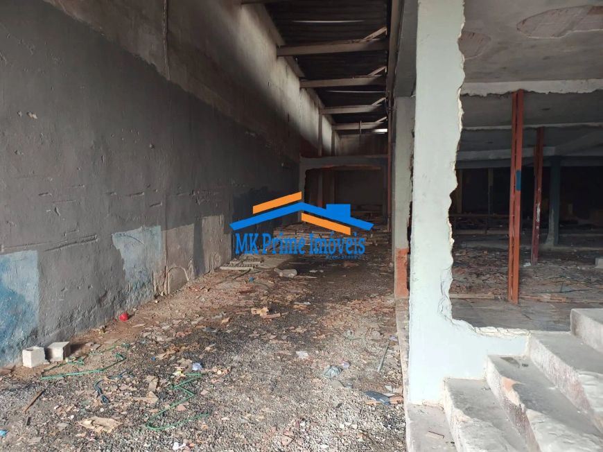 Prédio Comercial + Residência, 750 m² de Terreno, Km 18 - Osasco.