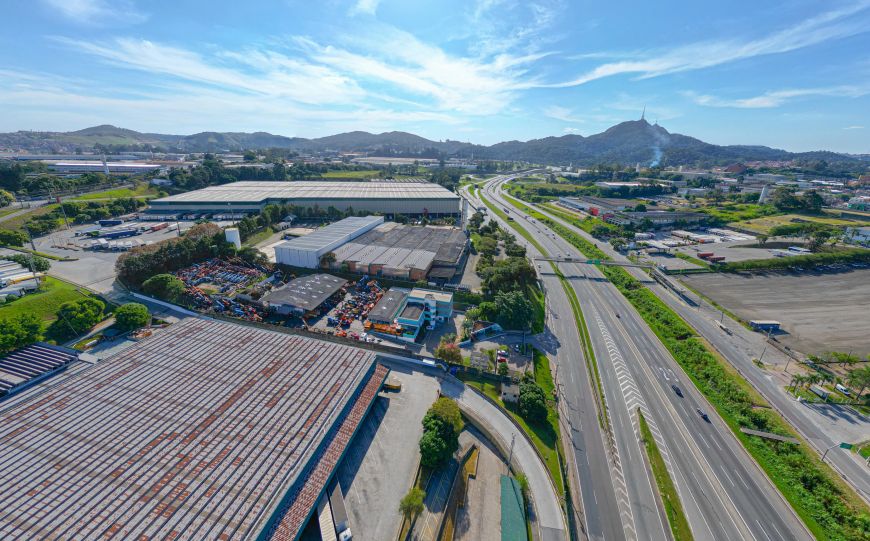Imóvel industrial/comercial para venda tem 6657 m² no Industrial Anhanguera - Osasco - SP